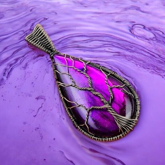 Tree of Life ✦ Wire Wrapped Necklace ✦ Purple Fire Labradorite w/ Copper 2.76" - Picture 3 of 11